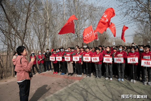 猜成语什么声_看图猜成语:仔细看图,答案很容易搞错!(2)